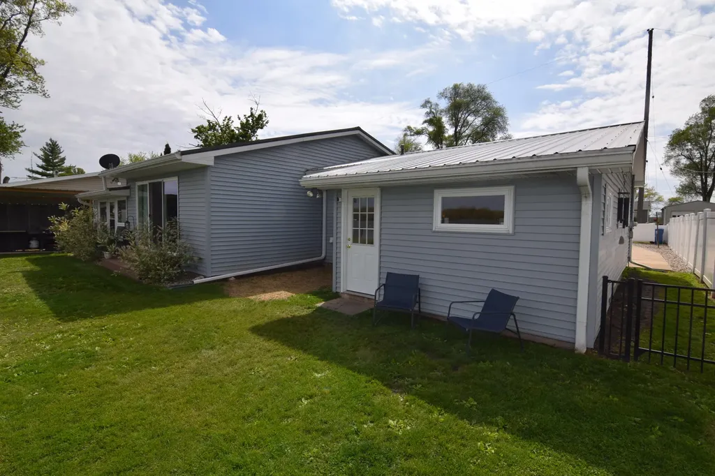 912 West Shore Road Matteson Township MI 49028