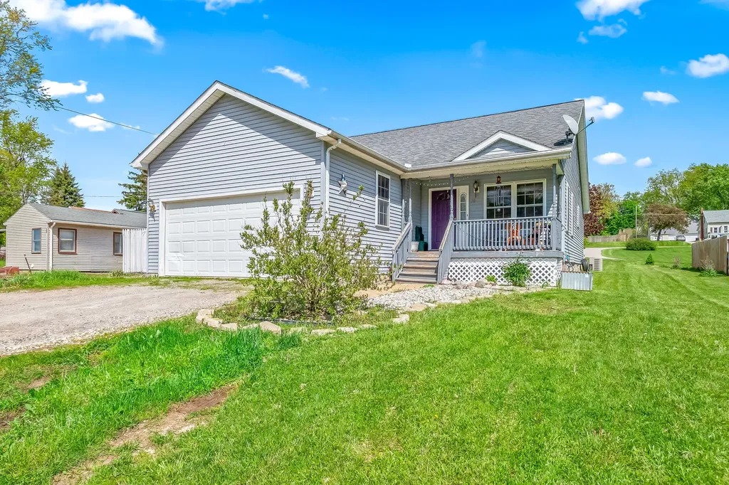 70 Superior Street Hillsdale City MI 49242