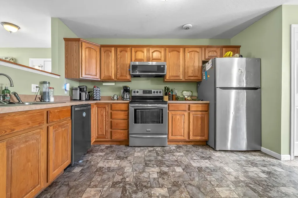 70 Superior Street Hillsdale City MI 49242