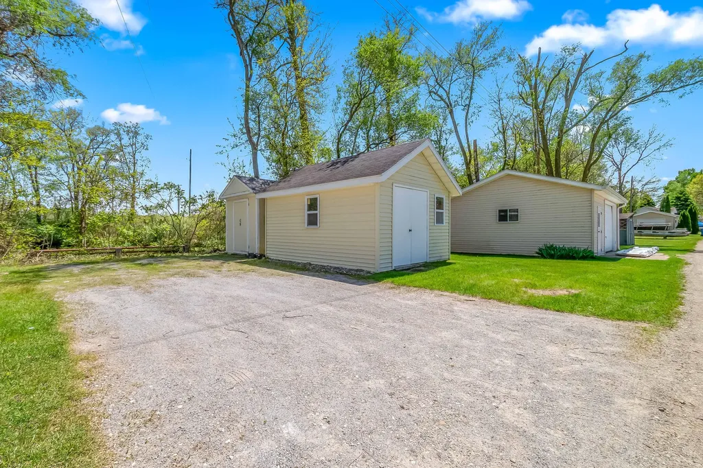 818 N Werners Landing Drive Matteson Township MI 49028