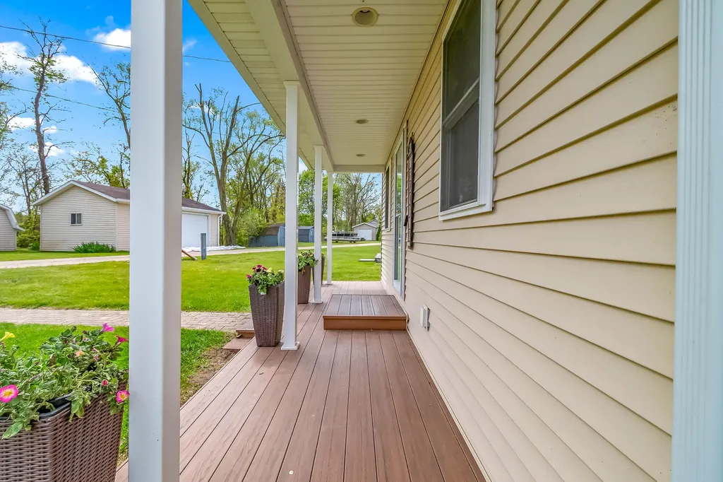 818 N Werners Landing Drive Matteson Township MI 49028