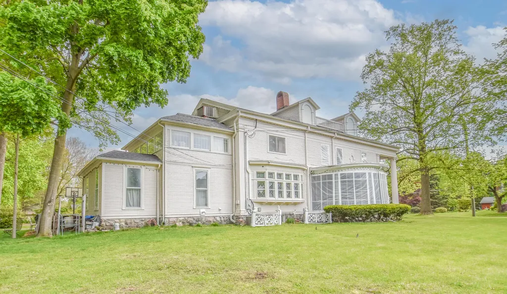 163 Marshall Street Coldwater City MI 49036