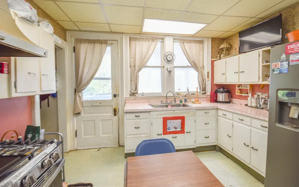 163 Marshall Street Coldwater City MI 49036