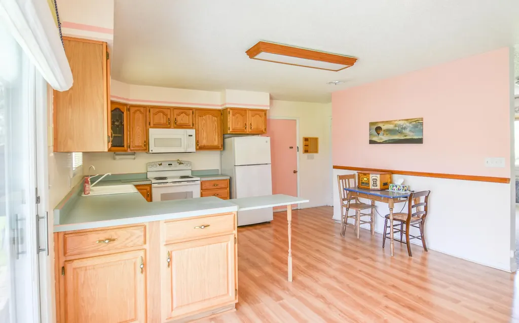 305 Ridge Road Quincy Township MI 49082