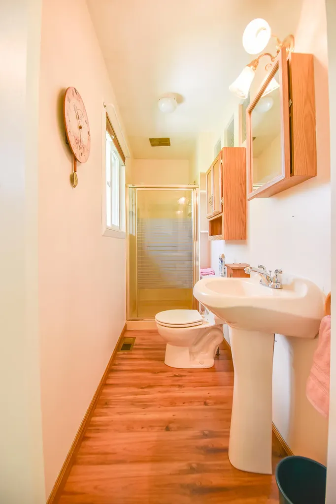 305 Ridge Road Quincy Township MI 49082