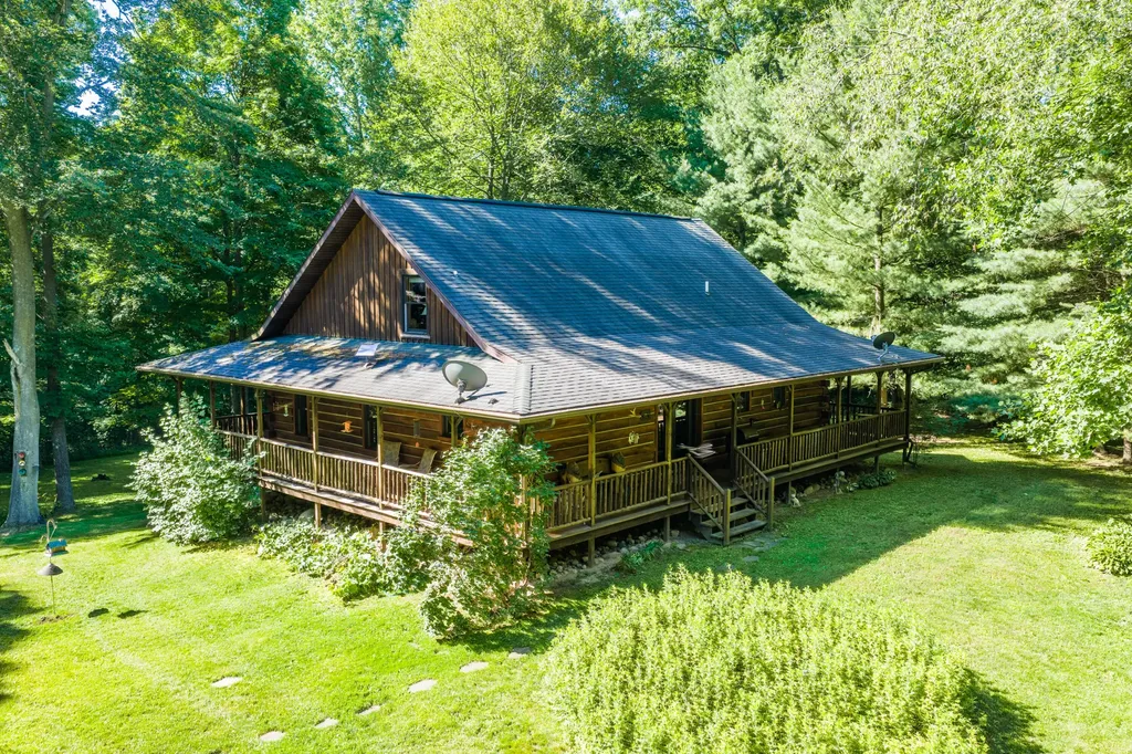 1254-B Burbank Road Butler Township MI 49082