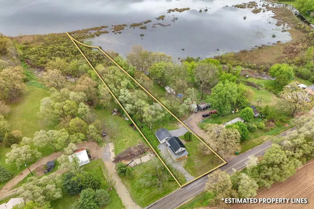 68505 Sweet Lake Road Fawn River Township MI 49091