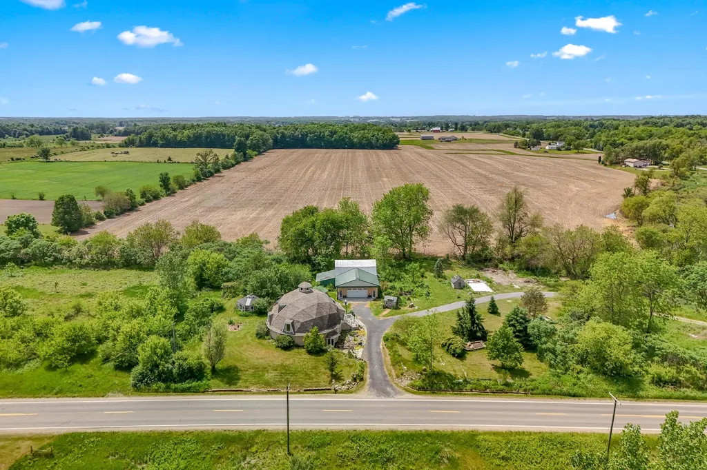 6180 S Hillsdale Road Cambria Township MI 49242