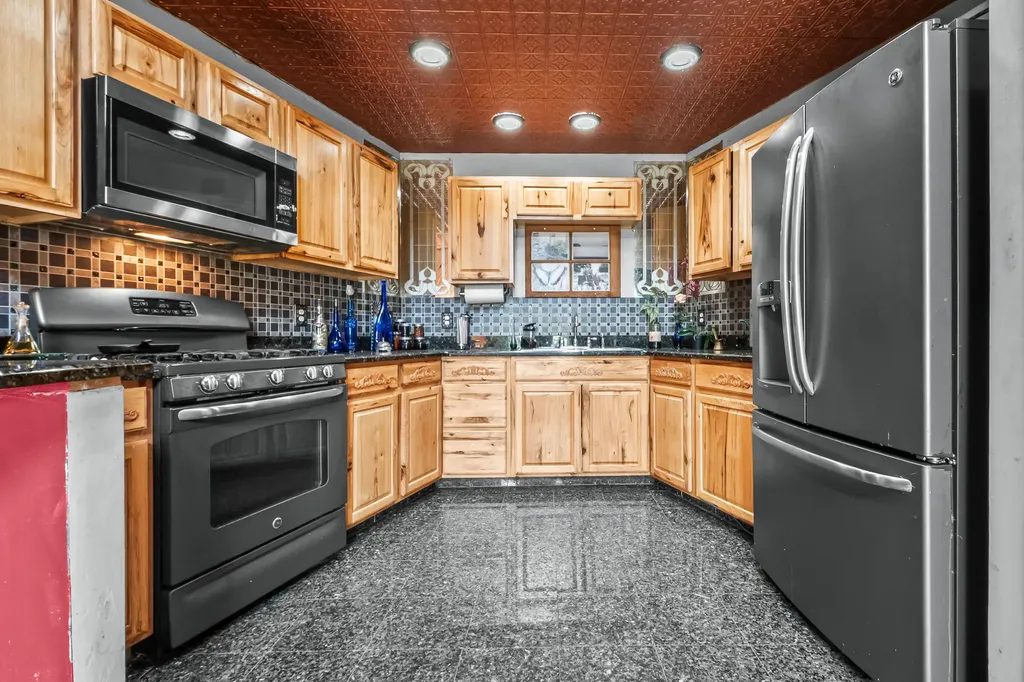 6180 S Hillsdale Road Cambria Township MI 49242