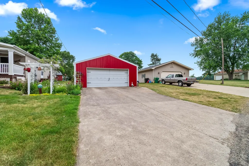59155 Yeatter Road Colon Township MI 49040