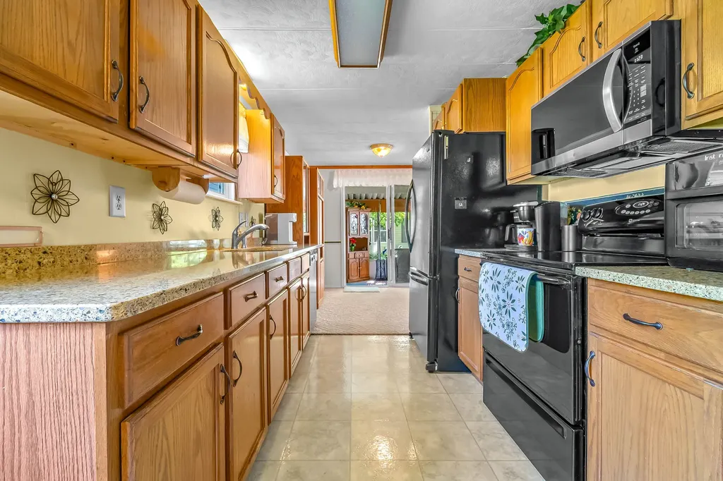 517 Harbaugh Drive Kinderhook Township MI 49036