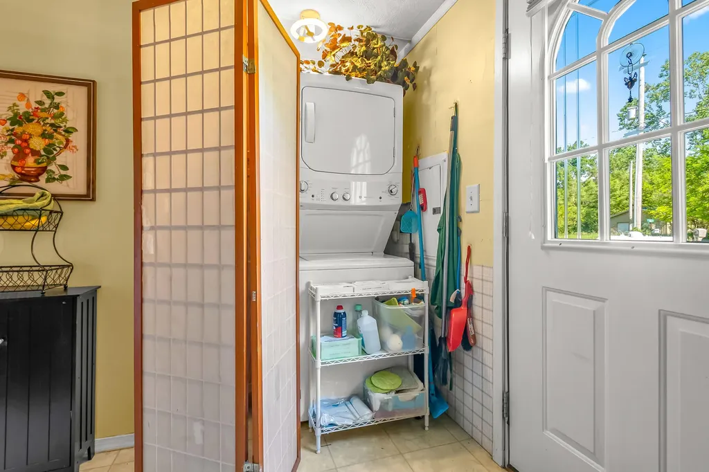 517 Harbaugh Drive Kinderhook Township MI 49036