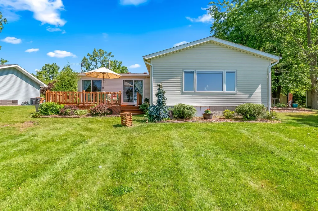 517 Harbaugh Drive Kinderhook Township MI 49036
