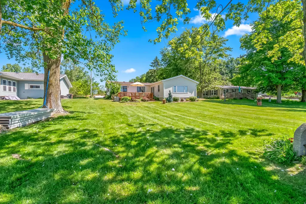 517 Harbaugh Drive Kinderhook Township MI 49036
