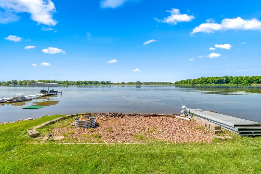 517 Harbaugh Drive Kinderhook Township MI 49036