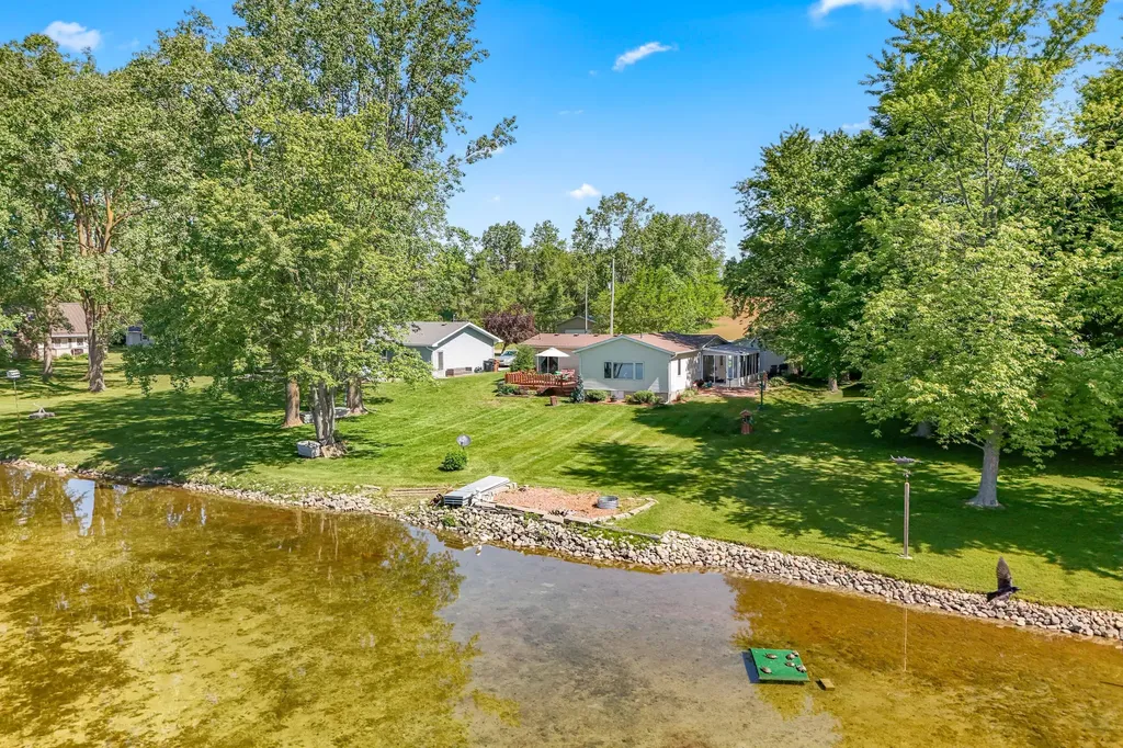 517 Harbaugh Drive Kinderhook Township MI 49036