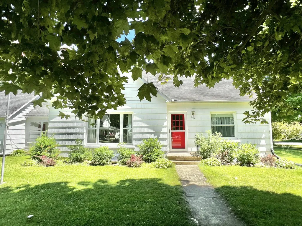 101 N Jackson Street Hanover Village MI 49241