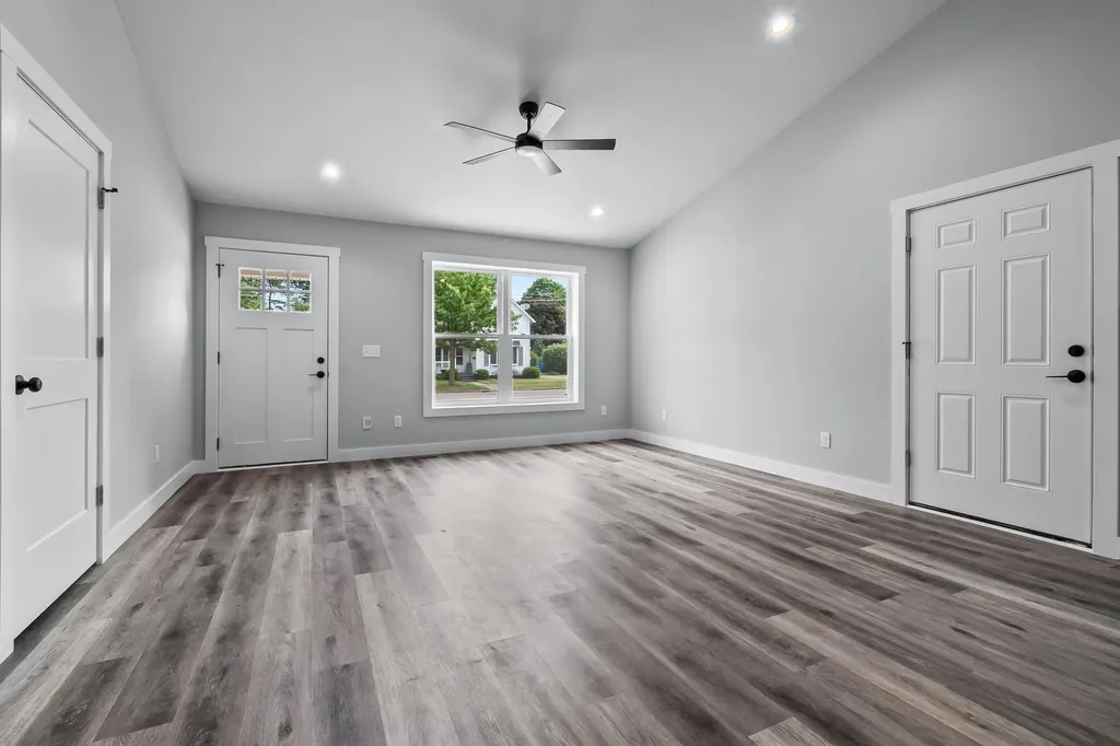 203 Pelton Avenue Coldwater City MI 49036