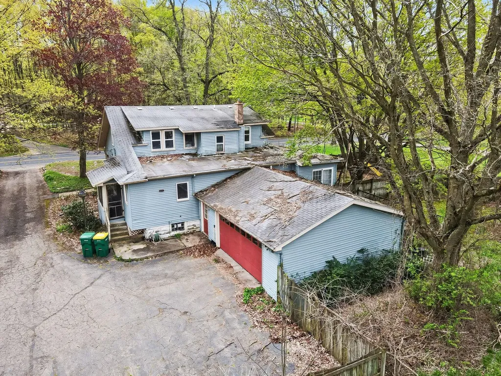703 E Osterhout Avenue Portage City MI 49002