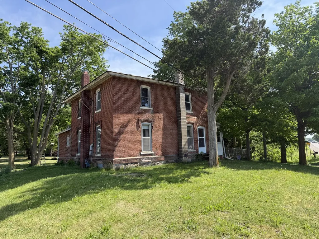 118 E Chicago Road Coldwater City MI 49036