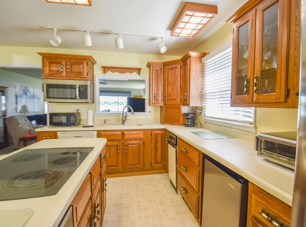 1075 Kope-kon Road Kinderhook Township MI 49036