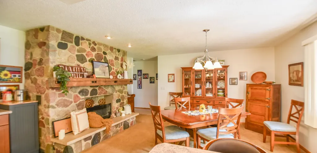 8391 Old Us 27 S Fredonia Township MI 49068