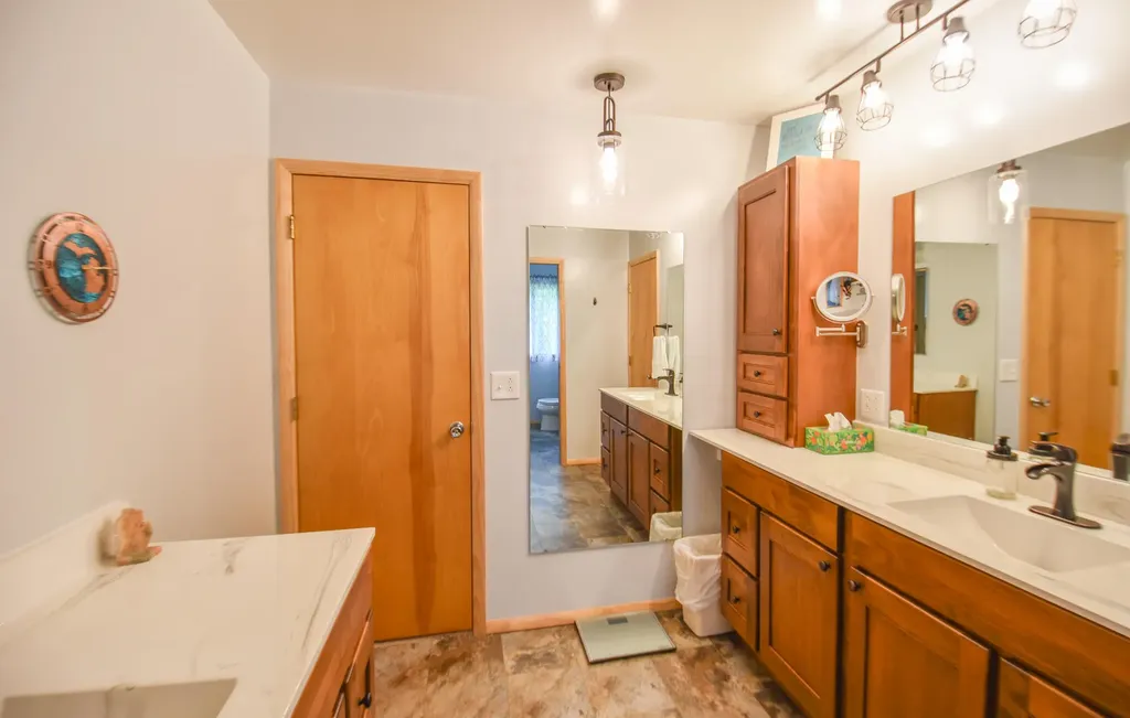 8391 Old Us 27 S Fredonia Township MI 49068