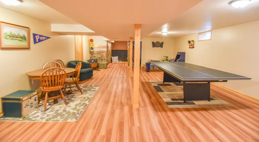 8391 Old Us 27 S Fredonia Township MI 49068