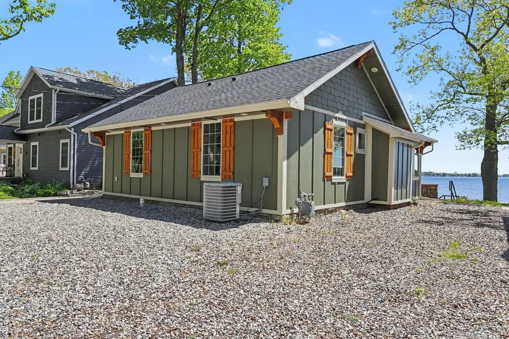 527 Crystal Beach Drive Ovid Township MI 49036