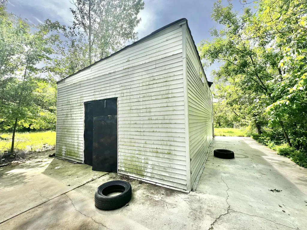 16400 28 Mile Road Sheridan Township MI 49224