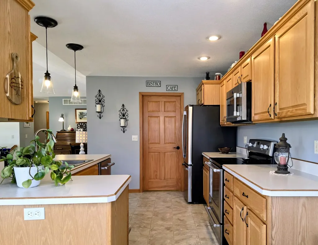 66 Oakwood Drive Coldwater City MI 49036