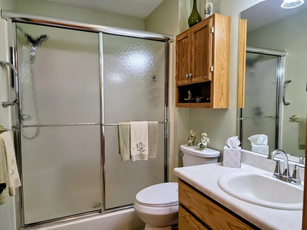 66 Oakwood Drive Coldwater City MI 49036