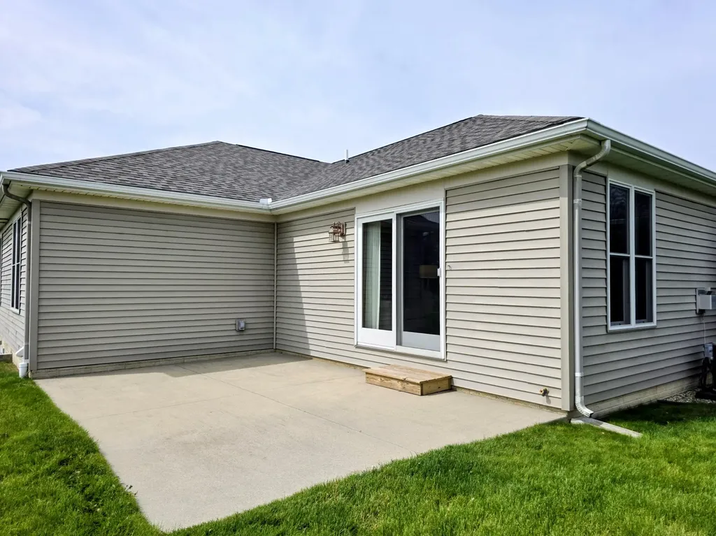 66 Oakwood Drive Coldwater City MI 49036