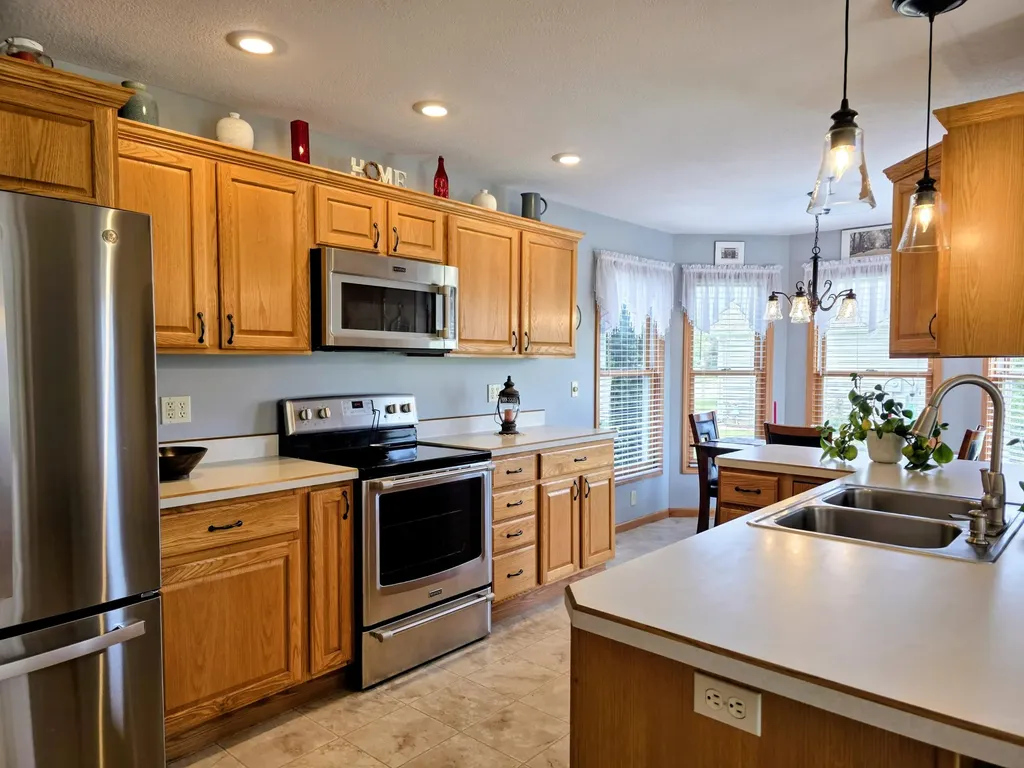 66 Oakwood Drive Coldwater City MI 49036