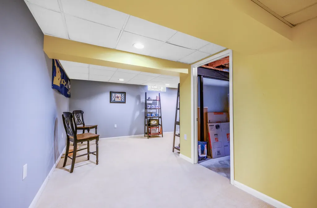 1951 Arbor Way N Canton Charter Township MI 48188