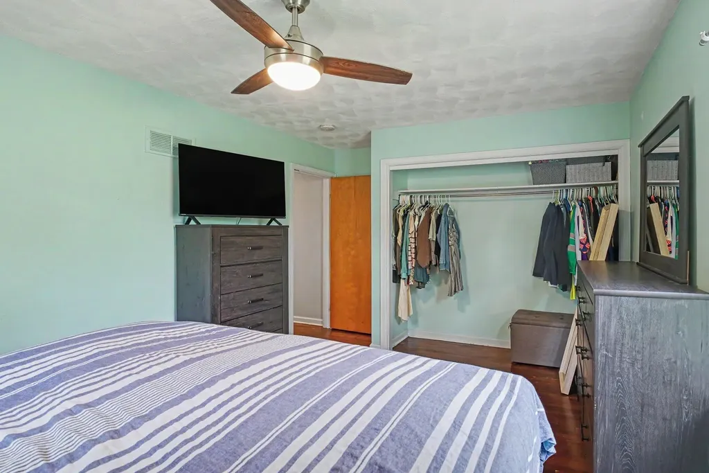 604 E Chicago Road White Pigeon Village MI 49099