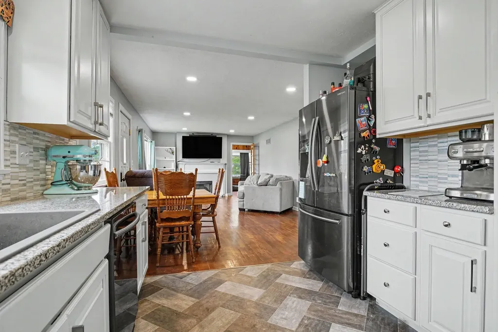 604 E Chicago Road White Pigeon Village MI 49099