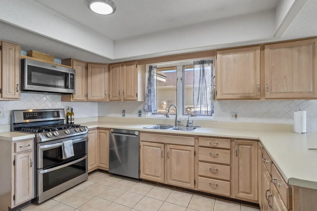 439 Simco Drive Kinderhook Township MI 49036