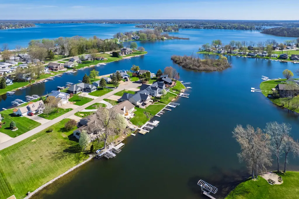 439 Simco Drive Kinderhook Township MI 49036