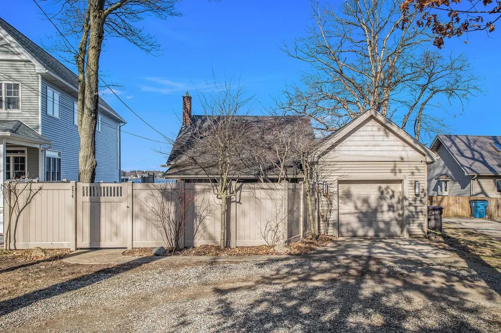 274 S Hawley Center Drive Girard Township MI 49036