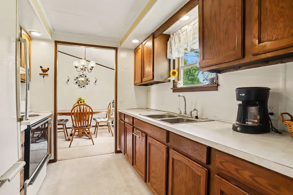 534 Fallen Oaks Drive Kinderhook Township MI 49036