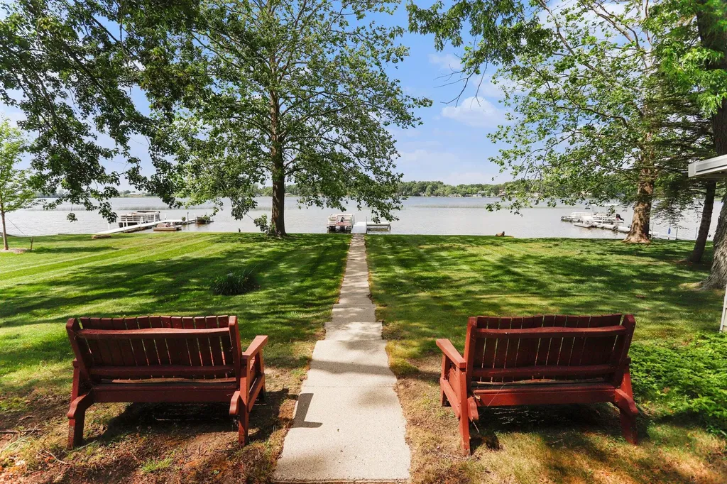 534 Fallen Oaks Drive Kinderhook Township MI 49036