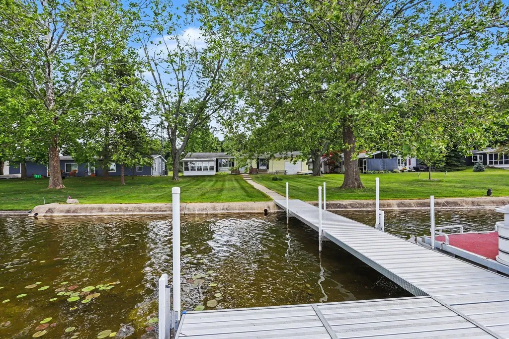 534 Fallen Oaks Drive Kinderhook Township MI 49036