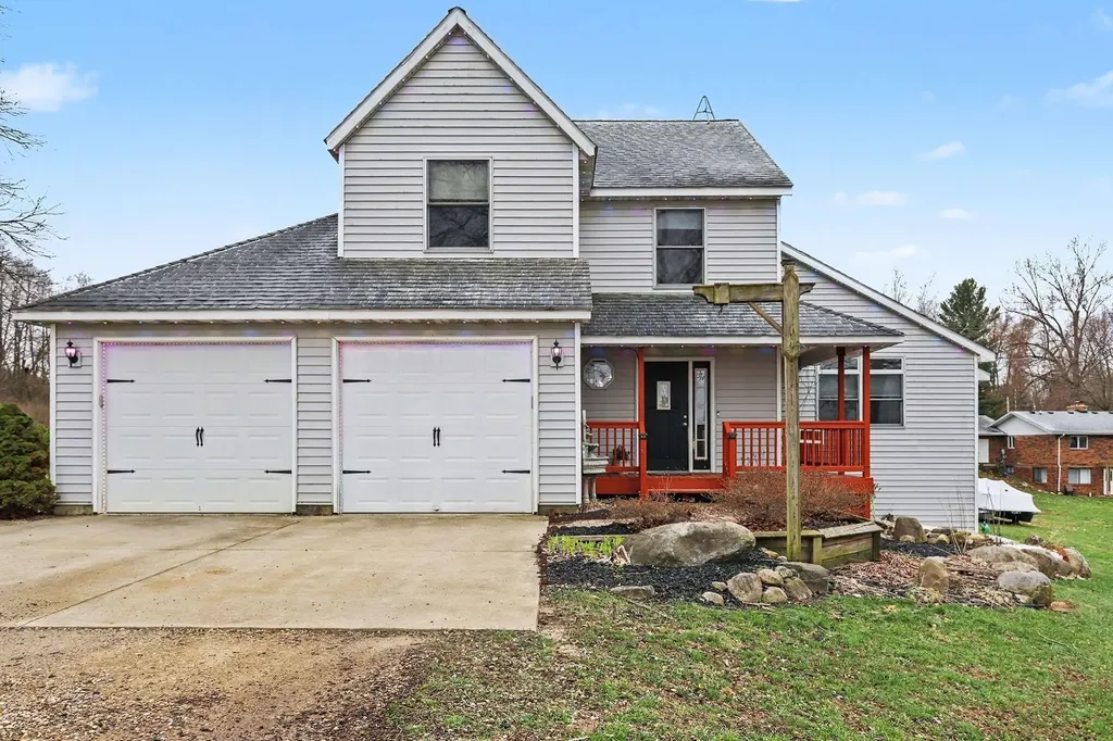 10881 Hoffman Road Fabius Township MI 49093