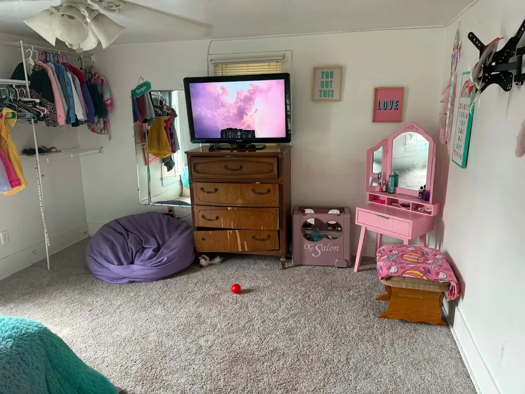 126 S Main Street Montgomery Village MI 49255