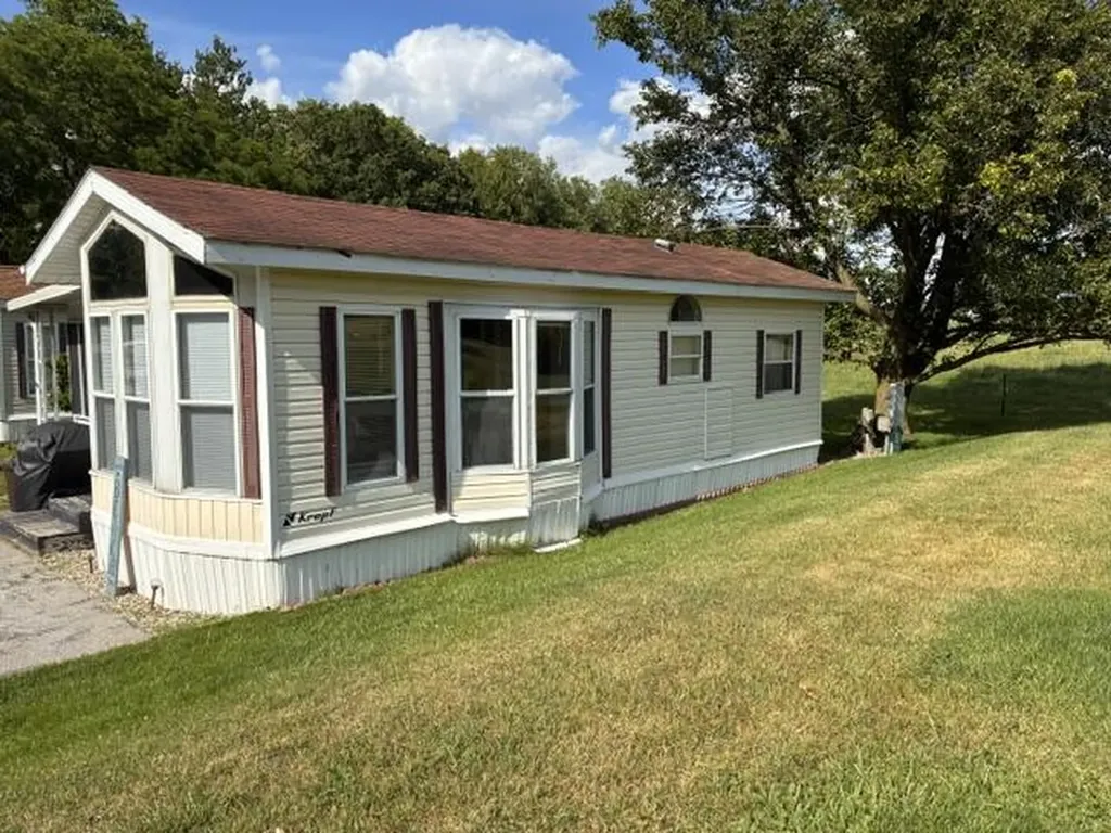 731 Bayside Lane Kinderhook Township MI 49036