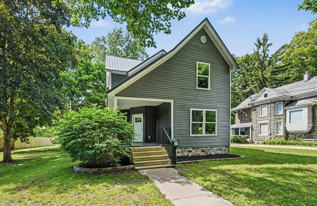 209 E High Street Union City Village MI 49094
