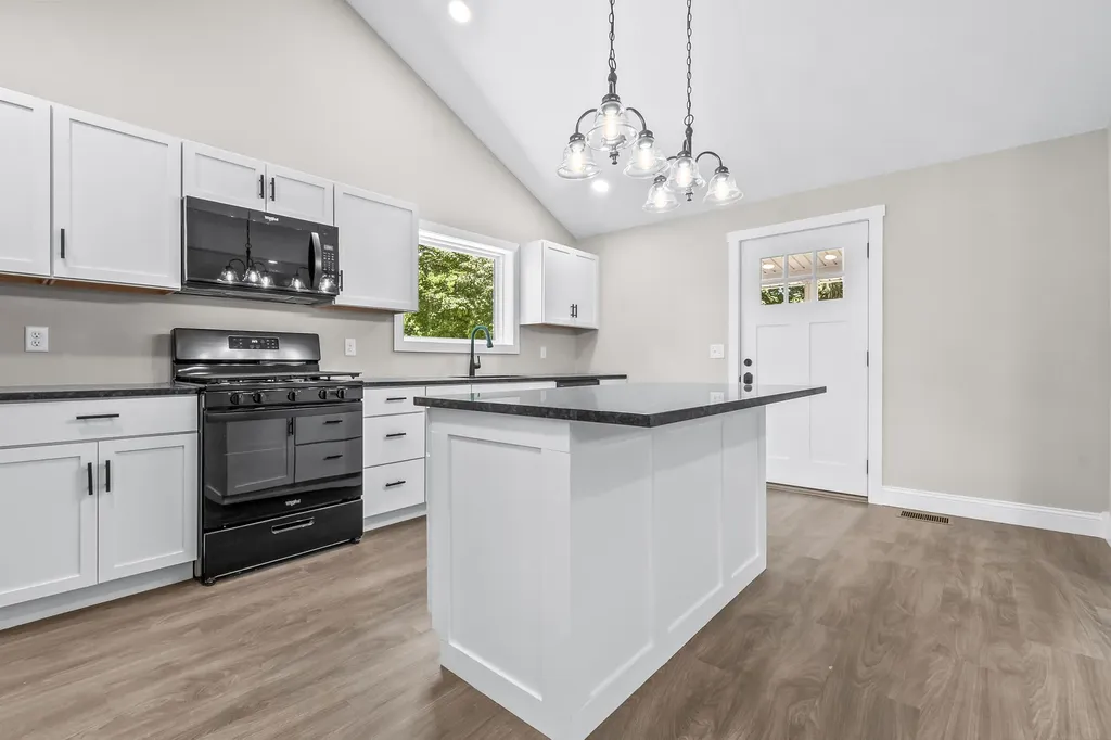 209 E High Street Union City Village MI 49094