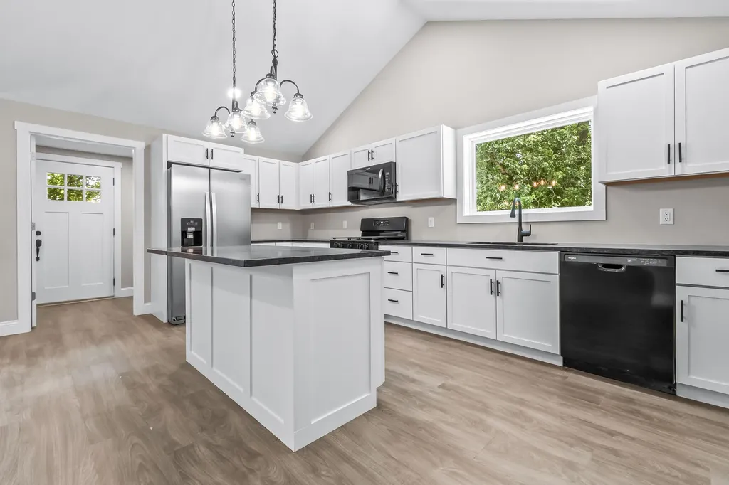 209 E High Street Union City Village MI 49094