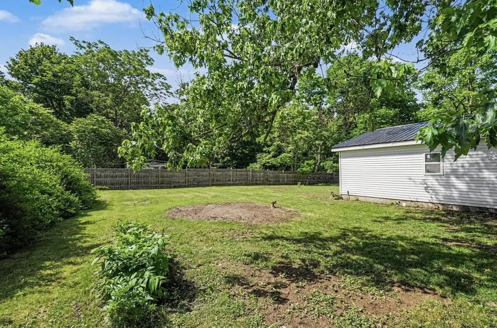 209 E High Street Union City Village MI 49094